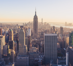 Internet w USA 2025 – ceny, operatorzy, co wybrać?