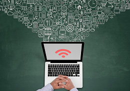 Laptop z Nielimitowanym Internetem XOXO WiFi